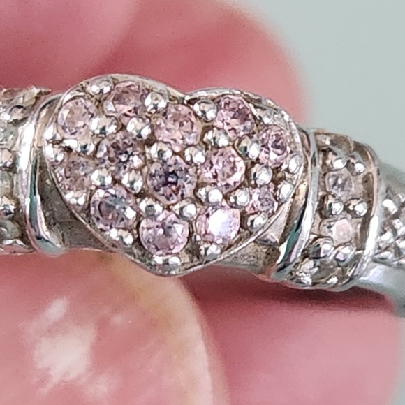 Judith Ripka Sterling Silver, Pink Sapphires, Heart Ring, Size 7, preloved - Picture 4 of 7